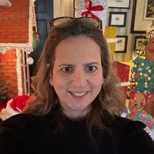 Meet your Posher, Anna